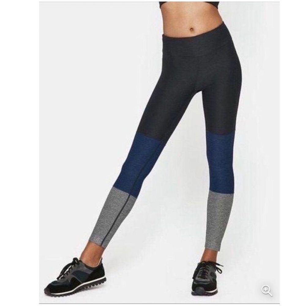 Outdoor Voices Black Navy Grey Color block Springs 7/8 Leggings Size Medium